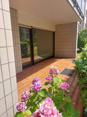 Terrasse - 2-ZW am Waldrand Bad Soden - 295.000,00 EUR Kaufpreis, ca.  63,00 m² Wohnfläche