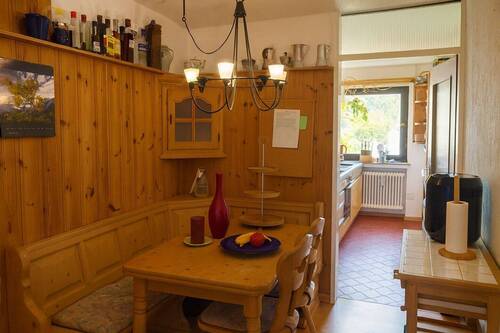 Esszimmer - AIGNER - 3-Zimmer-Wohnung mit Loggia und Süd-Ausrichtung in zentraler Lage von Wolfratshausen!