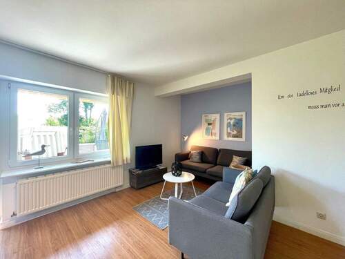 Wohnbereich WE 1 - Mehrfamilienhaus, Wohnhaus mit 390,00 m&sup2; in Vollerwiek zum Kaufen