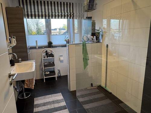 Badezimmer (1).JPG - 