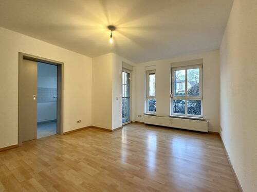 Wohnzimmer mit Südost-Ausrichtung - 