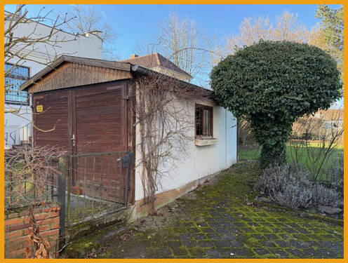 Garage - 