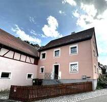 Charmantes Einfamilienhaus mit Scheune auf dem Land - Flachslanden Virnsberg