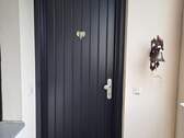 Wohnungstür - 5 Zimmer Etagenwohnung in Neumünster