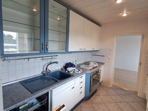 Küchenzeile - Etagenwohnung mit 111,10 m² in Neumünster zum Kaufen