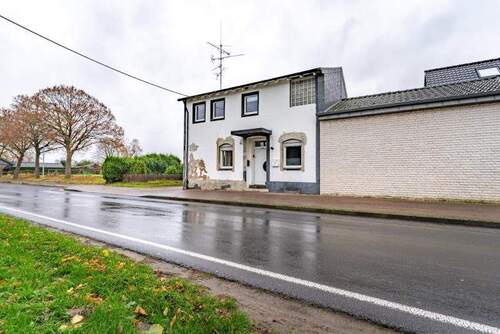 seitliche Hausansicht - 