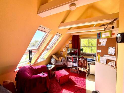 Schlafzimmer/Arbeitszimmer Dachgeschoss - 
