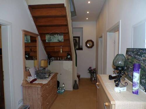 EG Haupthaus - Diele - 8 Zimmer Reihenendhaus in Bornheim