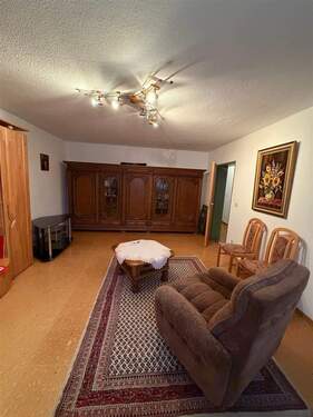 Wohnzimmer im Keller - 