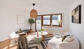 Wohnzimmer - 3 Zimmer Etagenwohnung zum Kaufen in Pfullingen