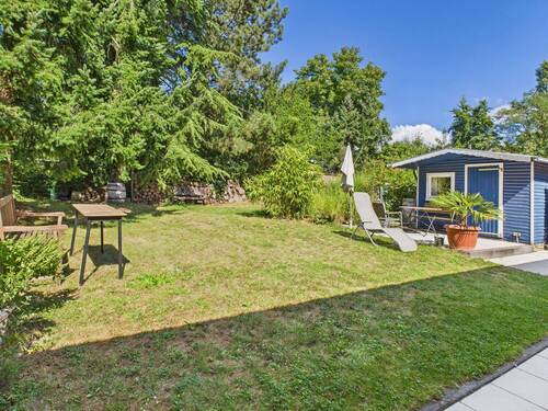 wunderschöner Garten - 5 Zimmer Einfamilienhaus zum Kaufen in Wiesbaden