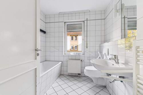 Bad - 3 Zimmer Etagenwohnung in Berlin