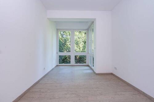 Zimmer 2 - 