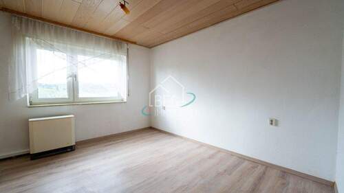 Schlafzimmer - Etagenwohnung mit 67,90 m&sup2; in Gaildorf zum Kaufen