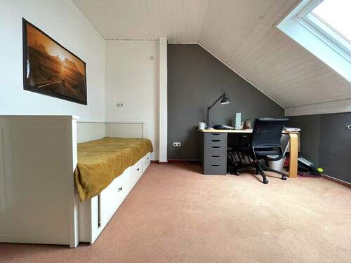 zweites Obergeschoss Zimmer 1 - 