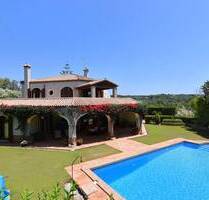 Tolles Einfamilienhaus in Altos de Valderrama mit FußballplatzTennisplatz - Sotogrande