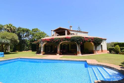 L171-01680P_18156307.jpg - Einfamilienhaus mit 517,00 m&sup2; in Sotogrande zum Kaufen