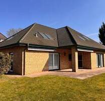 Großes Walmdach-Haus in Tangstedt-Wiemerskamp auch für 2 Parteien geeignet