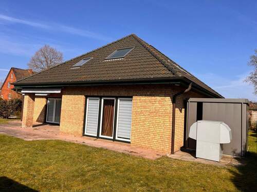 Hausansicht - 4 Zimmer Einfamilienhaus zum Kaufen in Tangstedt