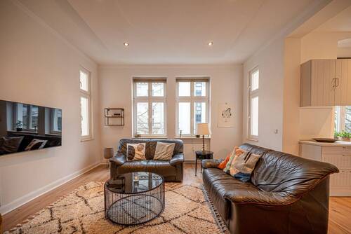 Wohnzimmer - 2 Zimmer Etagenwohnung zum Kaufen in Berlin