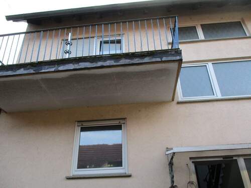 IMG_2601.JPG - Zweifamilienhaus mit ca. 600 m² Grundstücksfläche (Teilfläche aus einem Gesamtgrundstück) in Bergrheinfeld