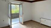 mit Zugang zum Balkon - 