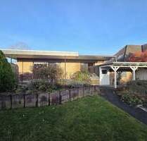 ruhig gelegener Bungalow mit Vollkeller, großer Garage und Gartenhaus - Bremerhaven Leherheide