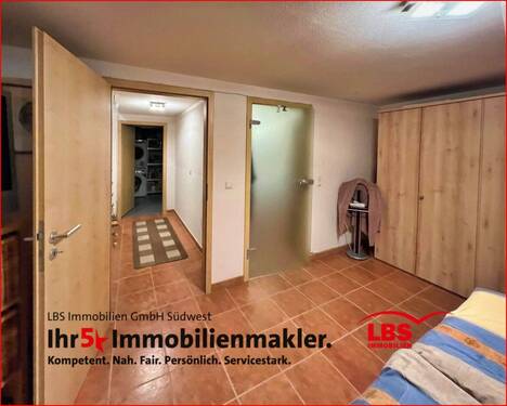Schlafzimmer im UG - 