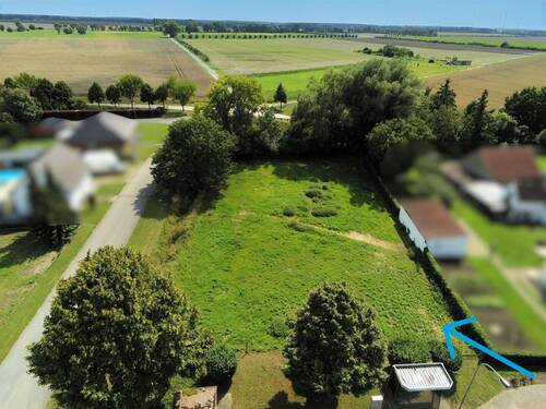 Drohnenansicht - Attraktives Baugrundstück in idyllischer Lage