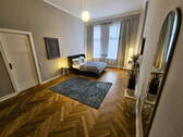 Schlafzimmer 2 - 4 Zimmer Etagenwohnung zum Kaufen in Berlin