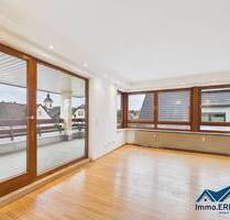 2 Balkone | 112 m² - 4,5 Zi| modernisiert | Aufzug | TG-Stellplatz | zentrale Lage in KirchheimTeck - Kirchheim unter Teck Ötlingen