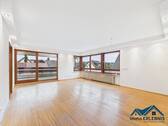 Wohn-/Esszimmer - 4 Zimmer Etagenwohnung zum Kaufen in Kirchheim unter Teck