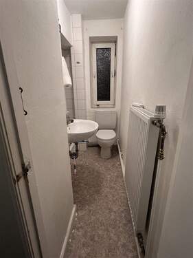 Bad mit Dusche - 1 Zimmer Etagenwohnung in Husum