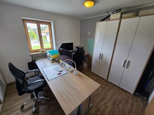Büro (Zimmer) - 