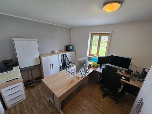 Büro (Zimmer) - 
