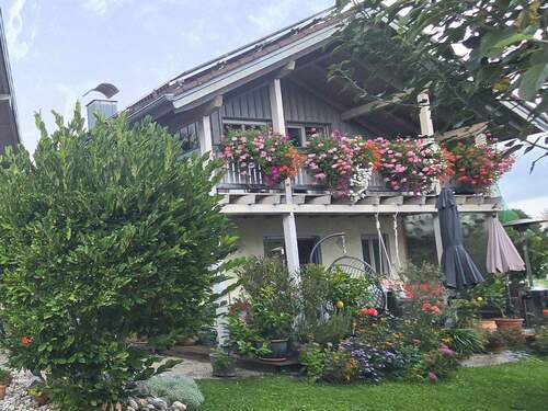 Außenansicht Südseite - 7 Zimmer Mehrfamilienhaus, Wohnhaus in Raubling