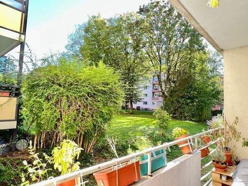 Bild 3 - 4 Zimmer Etagenwohnung in Freiburg im Breisgau / Betzenhausen