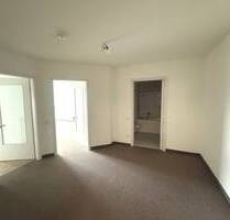 BARRIEREFREI - 2-RAUM- APARTMENT MIT BALKON - SENIOR LIVING - - Chemnitz Gablenz
