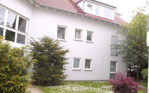 Außenansicht 1 - Schöne 3-Zi.-EG-Whg. mit Balkon in Nebringen