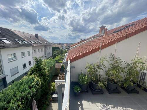 Dachterrasse Aussicht - Reihenendhaus mit 137,50 m² in Bad Vilbel zum Kaufen