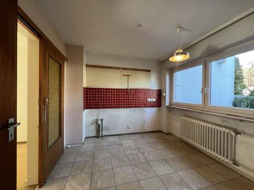 Küche - 6 Zimmer Reihenmittelhaus in Erlangen