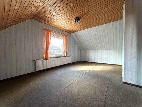 Schlafzimmer 2 DG - 
