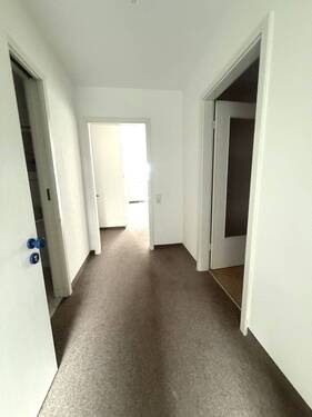 Flur - 2 Zimmer Etagenwohnung in Chemnitz