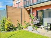 Der Terrassenbereich mit Sichtschutz - Reihenmittelhaus mit 110,00 m&sup2; in Speicher zur Miete