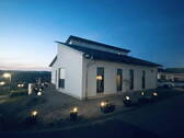 Bild 1 - Pultdach-Bungalow in Traumlage - 699.980,00 EUR Kaufpreis, ca.  143,00 m² Wohnfläche