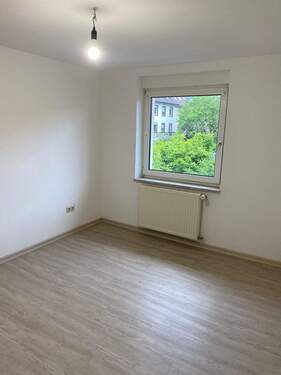 PHOTO-2024-05-29-08-21-36.jpg - PS. Horeb - Interesse an ren. 3 ZKB-Wohnung in Sedanstr.? Dann Telefonnummer bitte angeben!