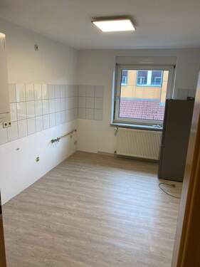 PHOTO-2024-05-29-08-21-35.jpg - 3 Zimmer Etagenwohnung zur Miete in Pirmasens