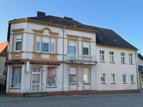 Bild 1 - Mehrfamilienhaus bestehend aus zwei Stadthäusern oder Generationenhaus