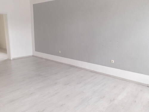 Bild 3 - 1 Zimmer Mehrfamilienhaus, Wohnhaus in Golßen