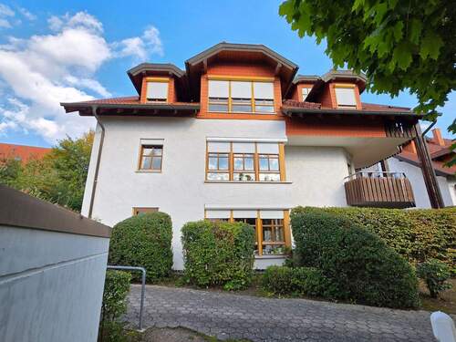 Außenansicht - 1 Zimmer Etagenwohnung in Großheirath